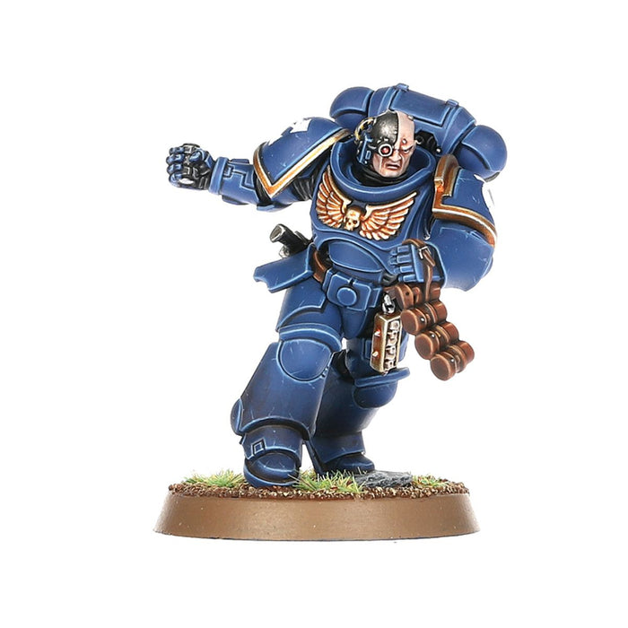 Space Marines: Assault Intercessors